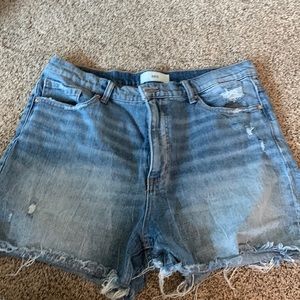 BKE women Jean shorts. Size 30.